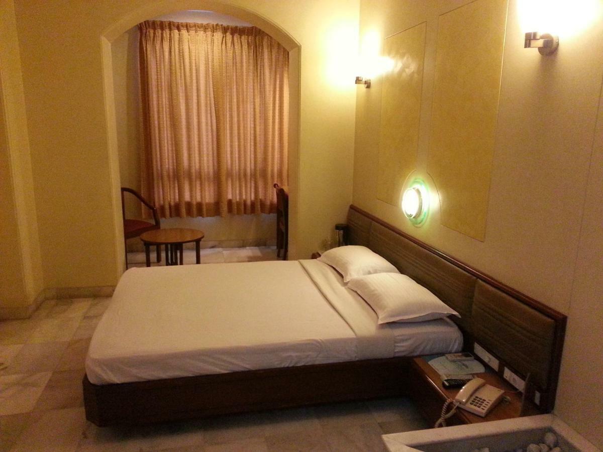 Hotel Ashray International, Sion - Near Bkc 孟买 外观 照片